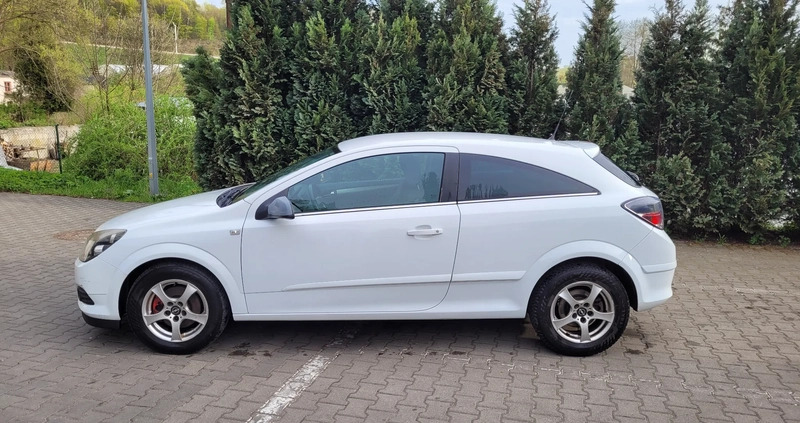 Opel Astra cena 13000 przebieg: 180000, rok produkcji 2008 z Gdańsk małe 67